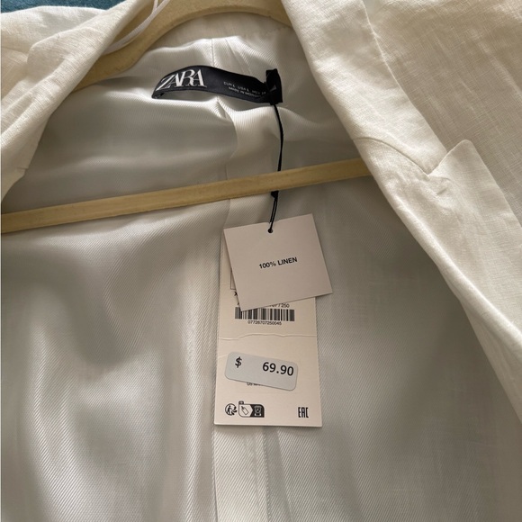 Elegant White Women's Blazer - Picture 2 of 4